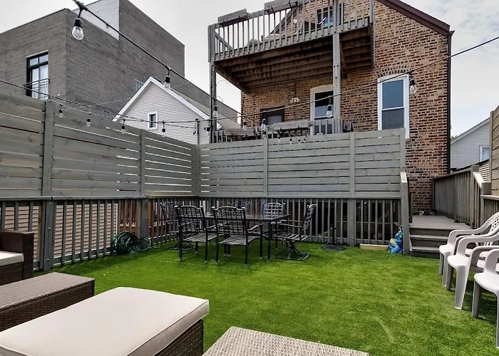 3 Flat Building Downtown - With Private Patios * Chicago