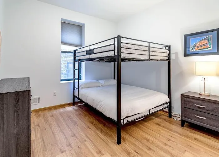 3 Flat Building Downtown - With Private Patios Apartment *
