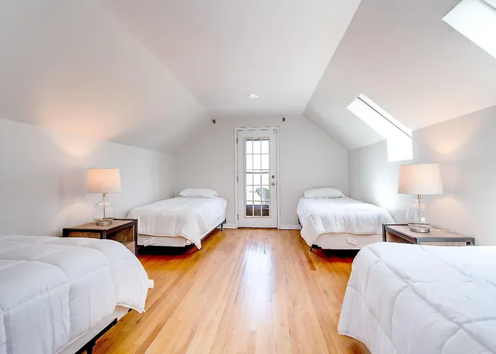 Apartment 3 Flat Building Downtown - With Private Patios Chicago