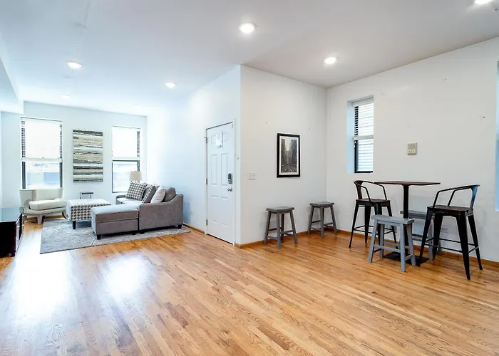 3 Flat Building Downtown - With Private Patios Apartment *