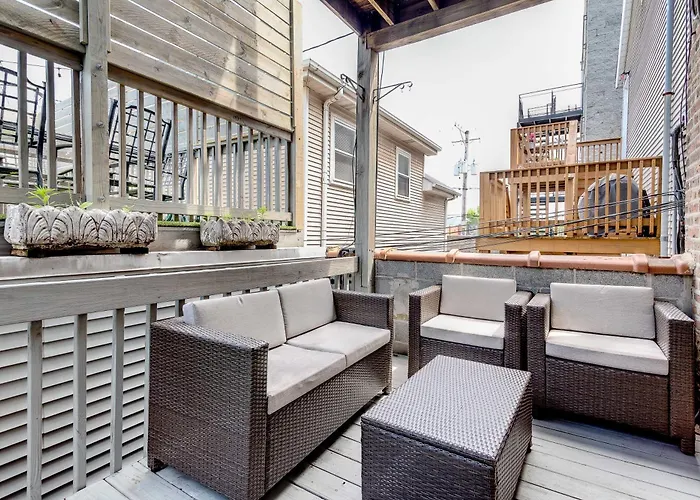 3 Flat Building Downtown - With Private Patios Apartment *